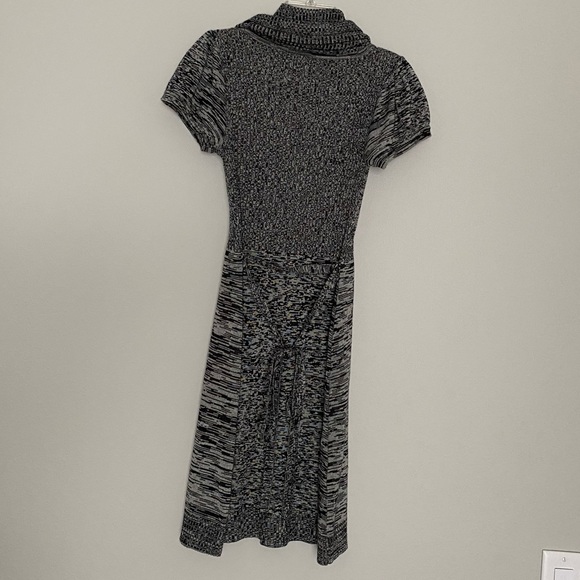 Sequin Hearts turtleneck knit sweater dress small - Picture 4 of 6